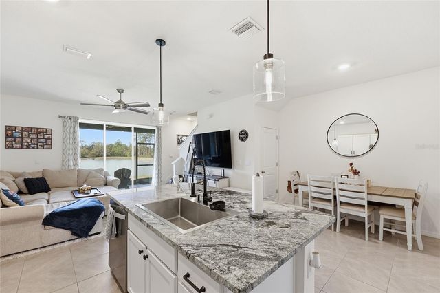 32992 MAJOR OAK DRIVE, Wesley Chapel, FL 33545