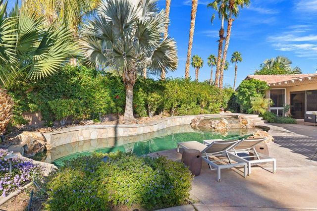 49105 Casa Del Rio, La Quinta, CA 92253