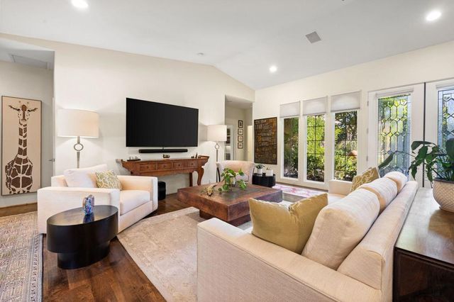 49105 Casa Del Rio, La Quinta, CA 92253