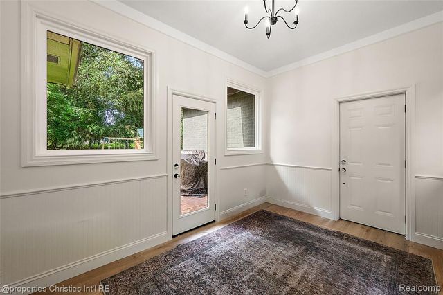 27331 Gardenway Road, Franklin, MI 48025