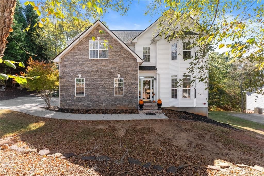 5993 Wellington Avenue, Gainesville, GA 30506