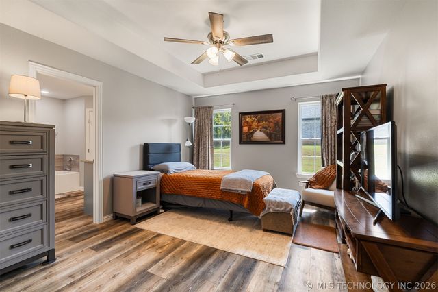 303 Rawlings Road, Durant, OK 74701