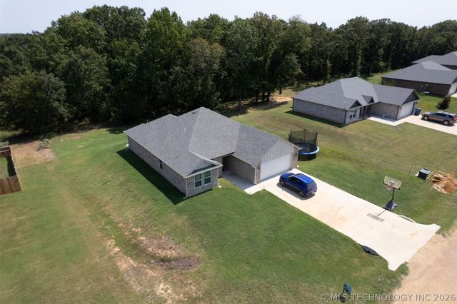303 Rawlings Road, Durant, OK 74701