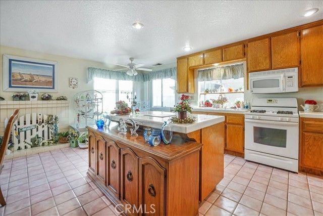 1308 Pleasant Valley, Banning, CA 92220