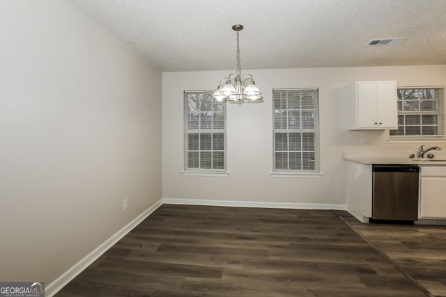 4153 Ward Lake Trail, Ellenwood, GA 30294