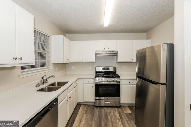 4153 Ward Lake Trail, Ellenwood, GA 30294