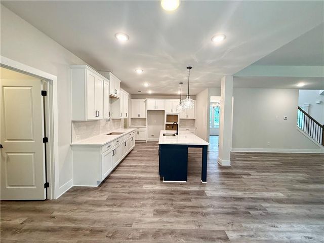4260 Shirebrook Trail, Hoschton, GA 30548