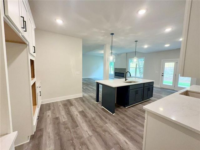 4260 Shirebrook Trail, Hoschton, GA 30548