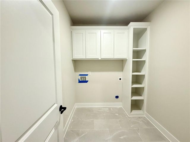 4260 Shirebrook Trail, Hoschton, GA 30548