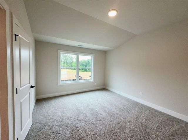 4260 Shirebrook Trail, Hoschton, GA 30548