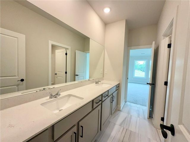 4260 Shirebrook Trail, Hoschton, GA 30548