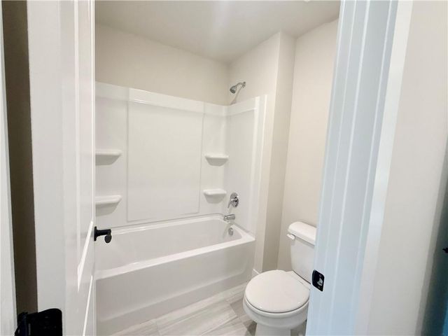 4260 Shirebrook Trail, Hoschton, GA 30548