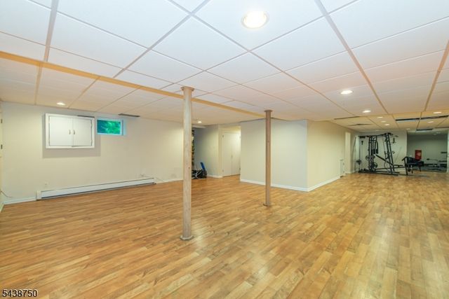 52 Tower Hill Ln, Kinnelon Boro, NJ 07405