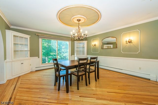 52 Tower Hill Ln, Kinnelon Boro, NJ 07405