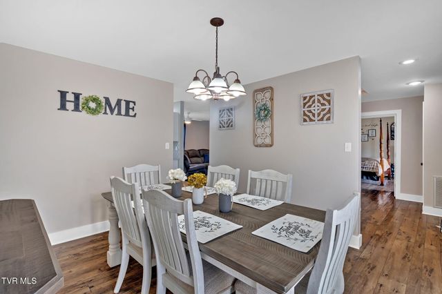 15346 Woodstone Circle, Bristol, VA 24202