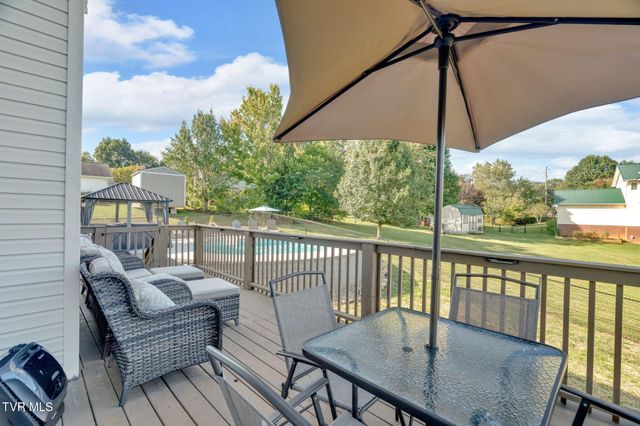 15346 Woodstone Circle, Bristol, VA 24202