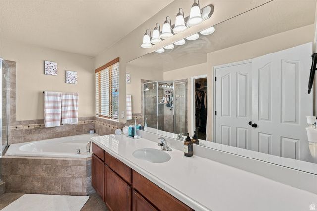 4582 W BLACK POWDER DR, Herriman, UT 84096