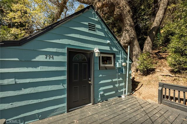794 Virginia Court, Lake Arrowhead, CA 92352