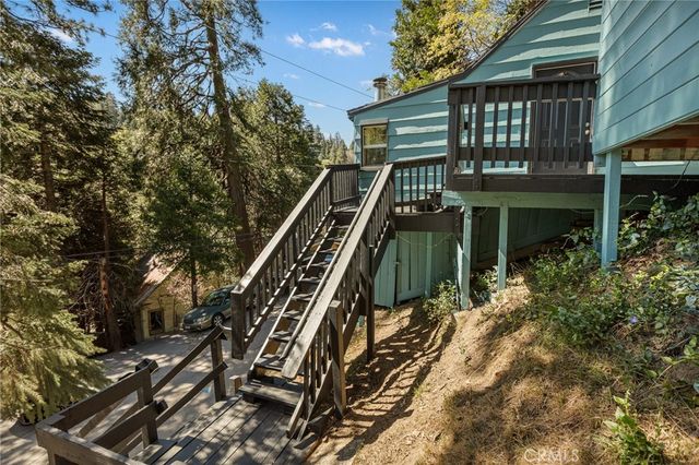 794 Virginia Court, Lake Arrowhead, CA 92352