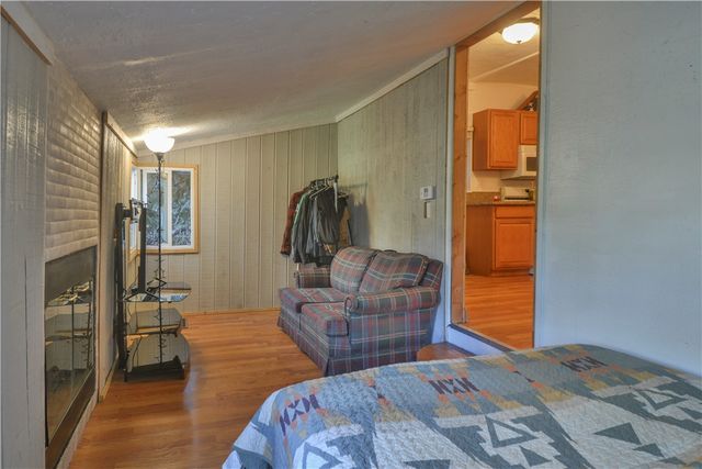 794 Virginia Court, Lake Arrowhead, CA 92352