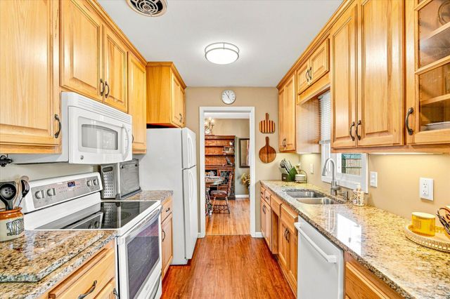 11649 Wren Street NW, Coon Rapids, MN 55433
