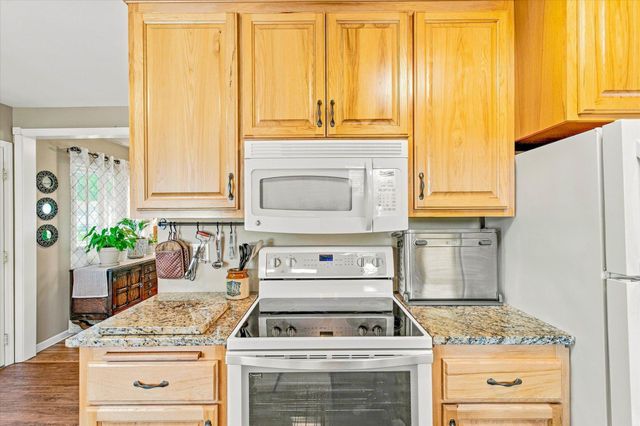 11649 Wren Street NW, Coon Rapids, MN 55433