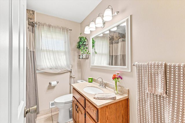 11649 Wren Street NW, Coon Rapids, MN 55433