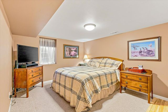 11649 Wren Street NW, Coon Rapids, MN 55433