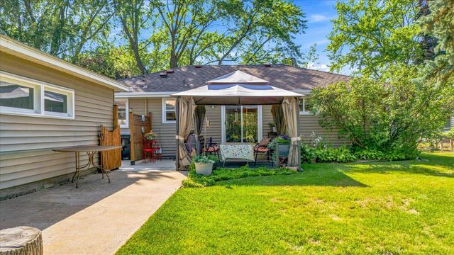 11649 Wren Street NW, Coon Rapids, MN 55433