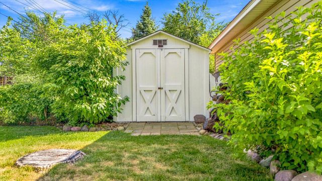 11649 Wren Street NW, Coon Rapids, MN 55433
