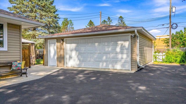 11649 Wren Street NW, Coon Rapids, MN 55433