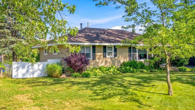 11649 Wren Street NW, Coon Rapids, MN 55433