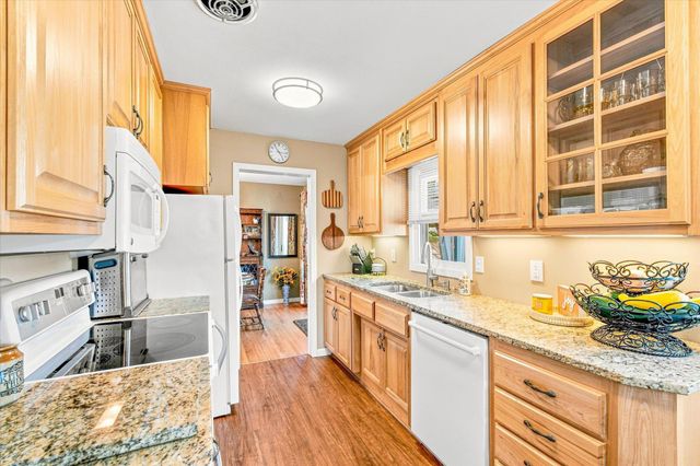 11649 Wren Street NW, Coon Rapids, MN 55433