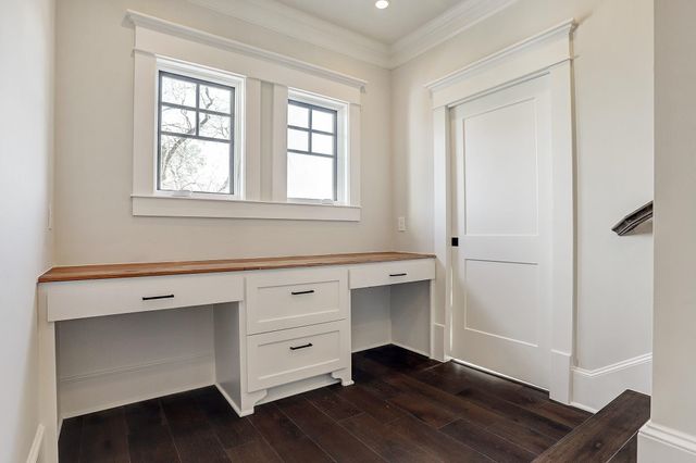 1901 Bradshaw Street, Houston, TX 77008