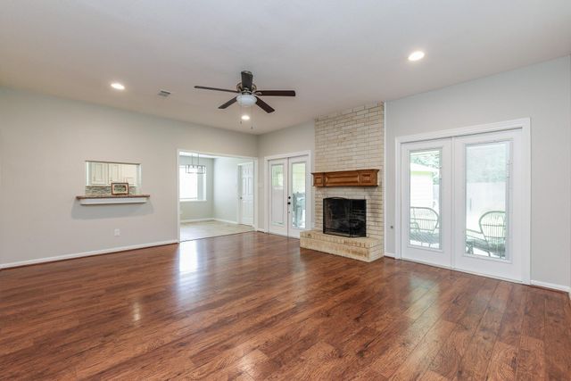 31106 Alice Lane, Tomball, TX 77375