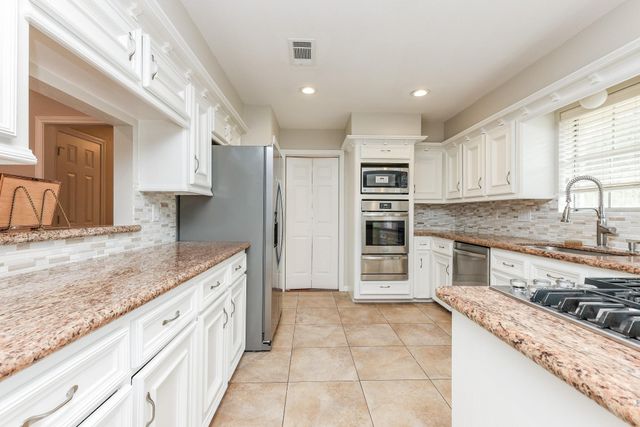 31106 Alice Lane, Tomball, TX 77375