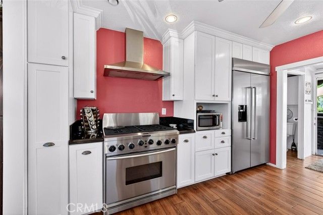 2896 Terry Rd, Laguna Beach, CA 92651