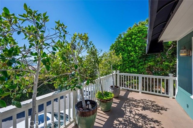 2896 Terry Rd, Laguna Beach, CA 92651