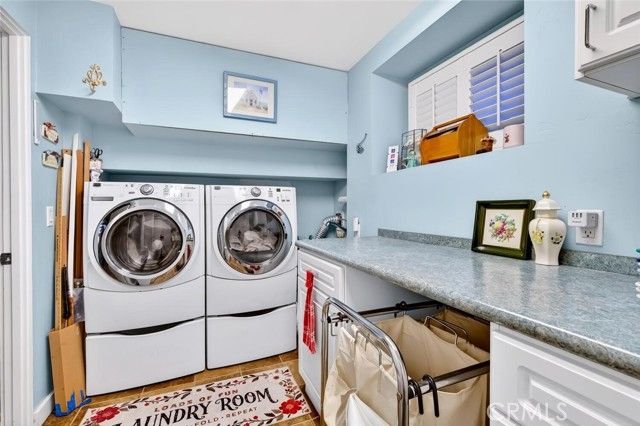 2896 Terry Rd, Laguna Beach, CA 92651