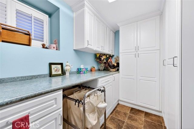 2896 Terry Rd, Laguna Beach, CA 92651