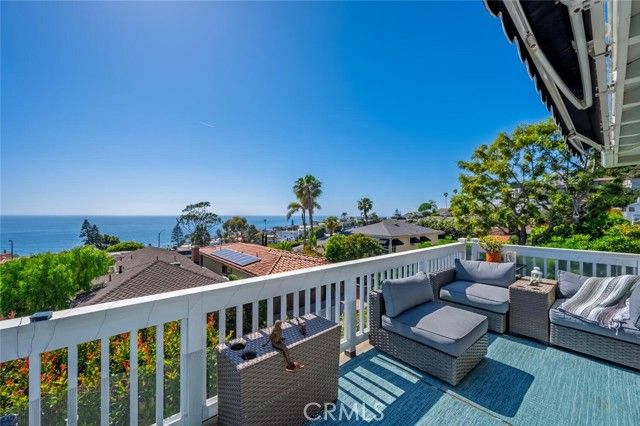 2896 Terry Rd, Laguna Beach, CA 92651