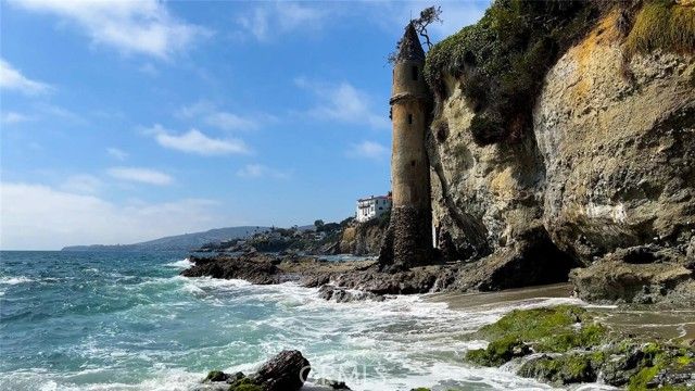 2896 Terry Rd, Laguna Beach, CA 92651