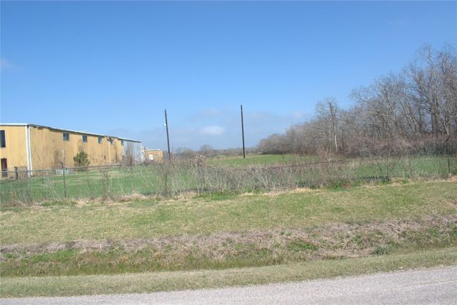 6201 Dogwood Avenue, Manvel, TX 77578