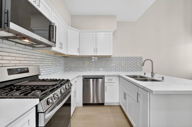 102 Moylan Way, Folsom, CA 95630