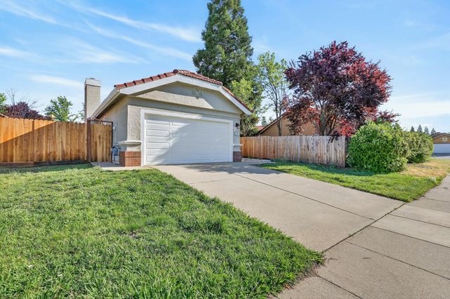 102 Moylan Way, Folsom, CA 95630