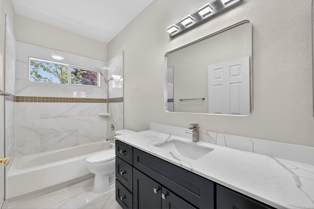 102 Moylan Way, Folsom, CA 95630