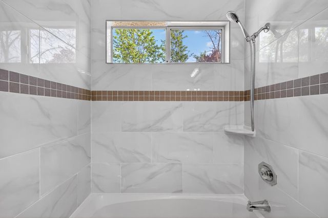 102 Moylan Way, Folsom, CA 95630