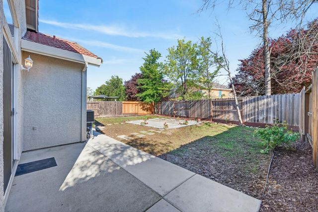 102 Moylan Way, Folsom, CA 95630