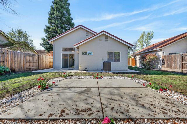 102 Moylan Way, Folsom, CA 95630