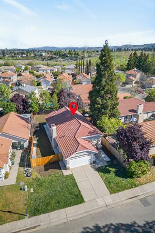 102 Moylan Way, Folsom, CA 95630